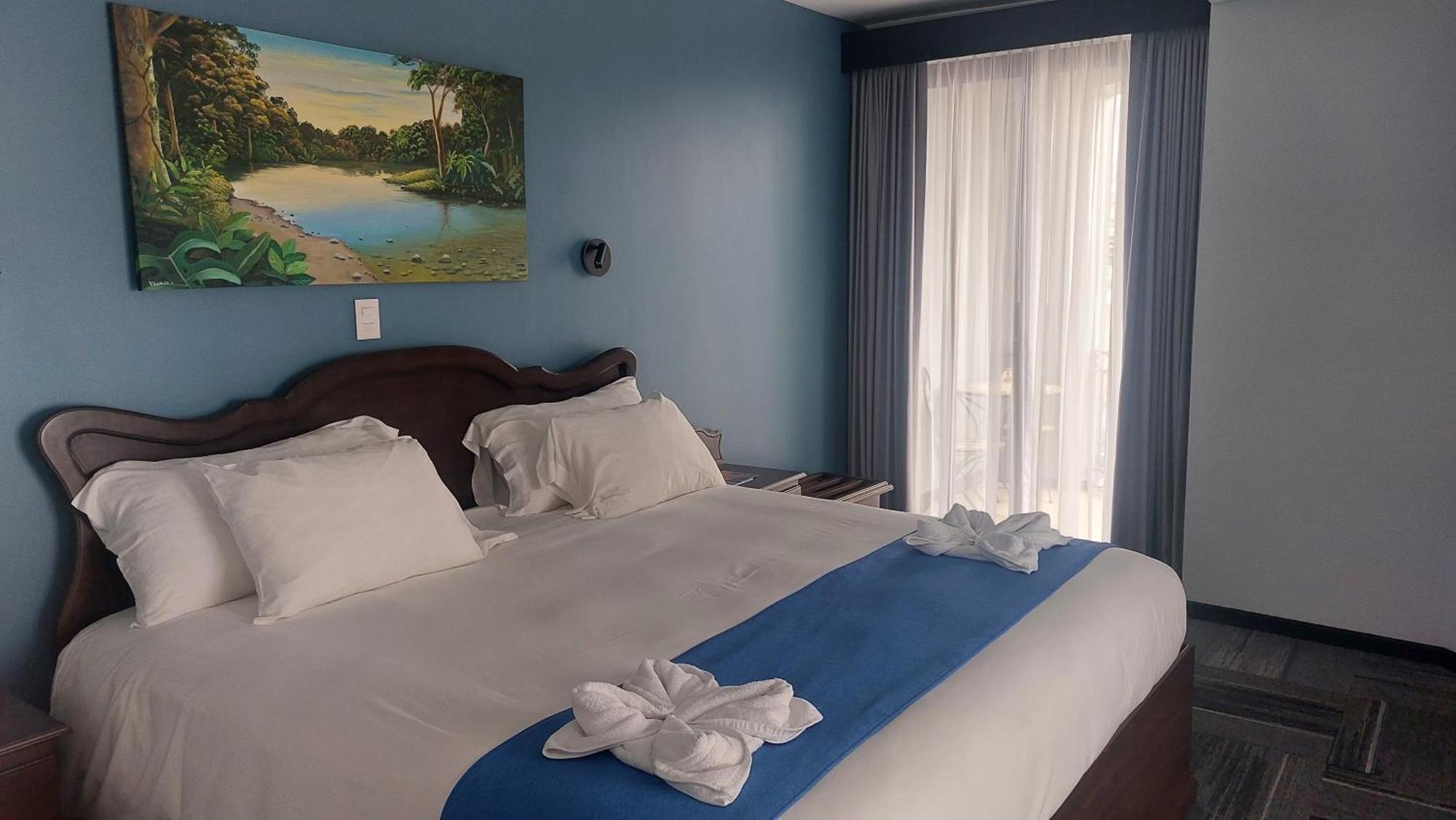 Hotel Luckys San Isidro De El General Екстериор снимка