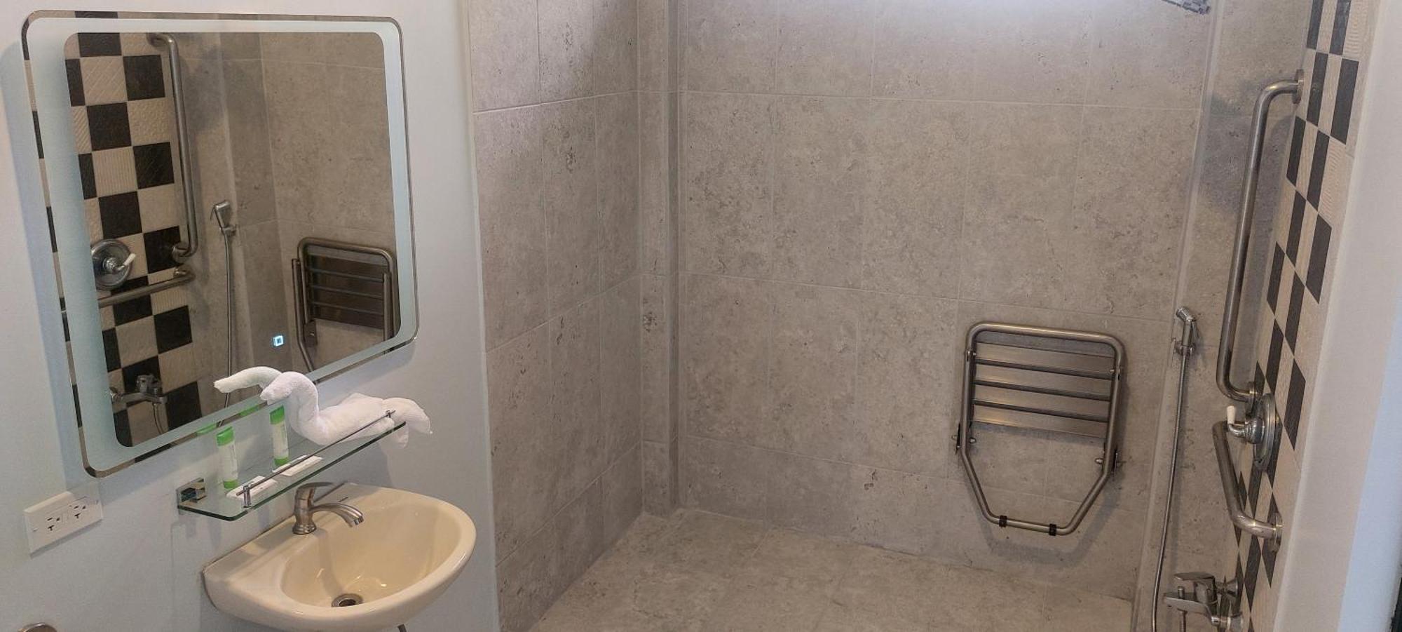 Hotel Luckys San Isidro De El General Екстериор снимка